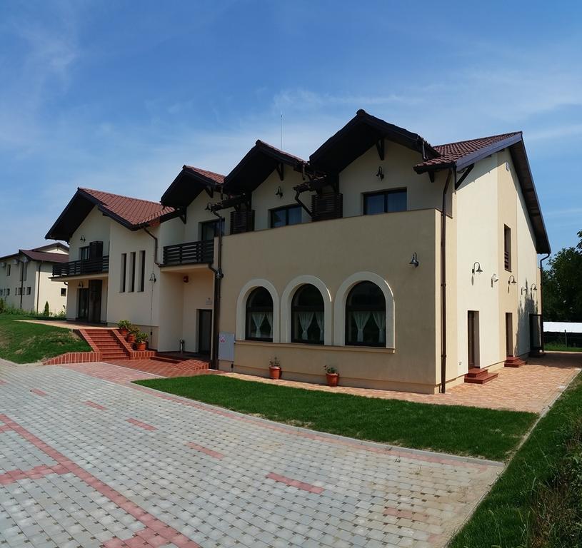 Pensiunea Berna Bacau Bagian luar foto