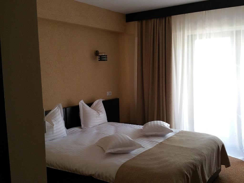 Pensiunea Berna Bacau Ruang foto